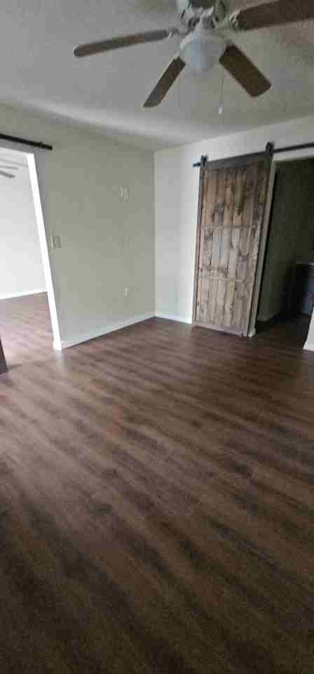 504 Oakvale Road - Photo 3 of 5