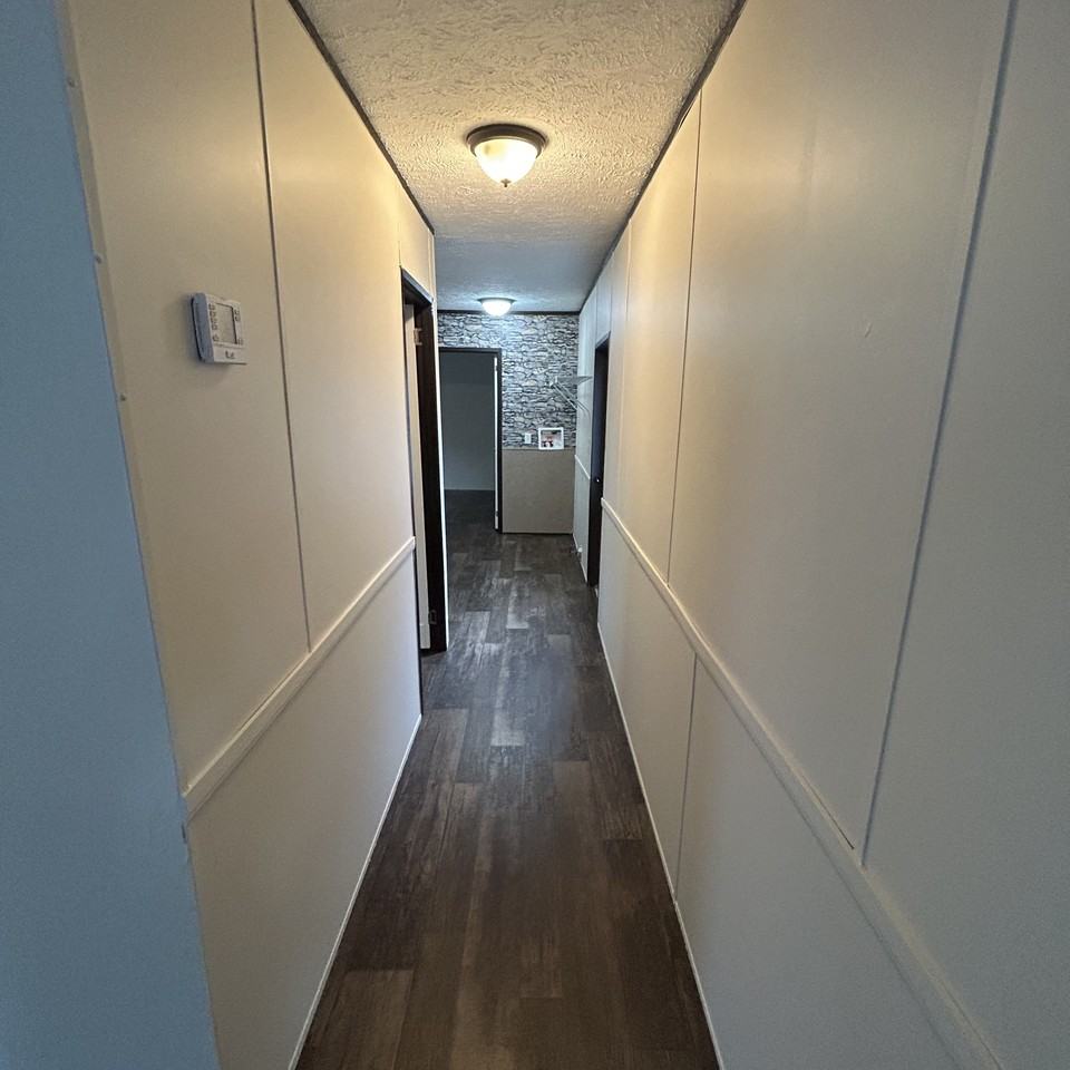 258 Silverdale Lane #38 - Photo 5 of 12