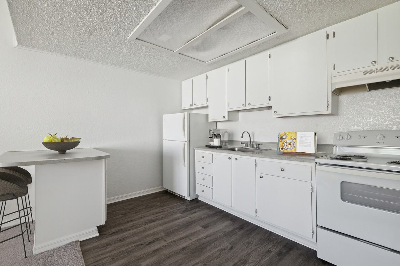 Tanglewood Apartment Homes - Photo 3 of 21