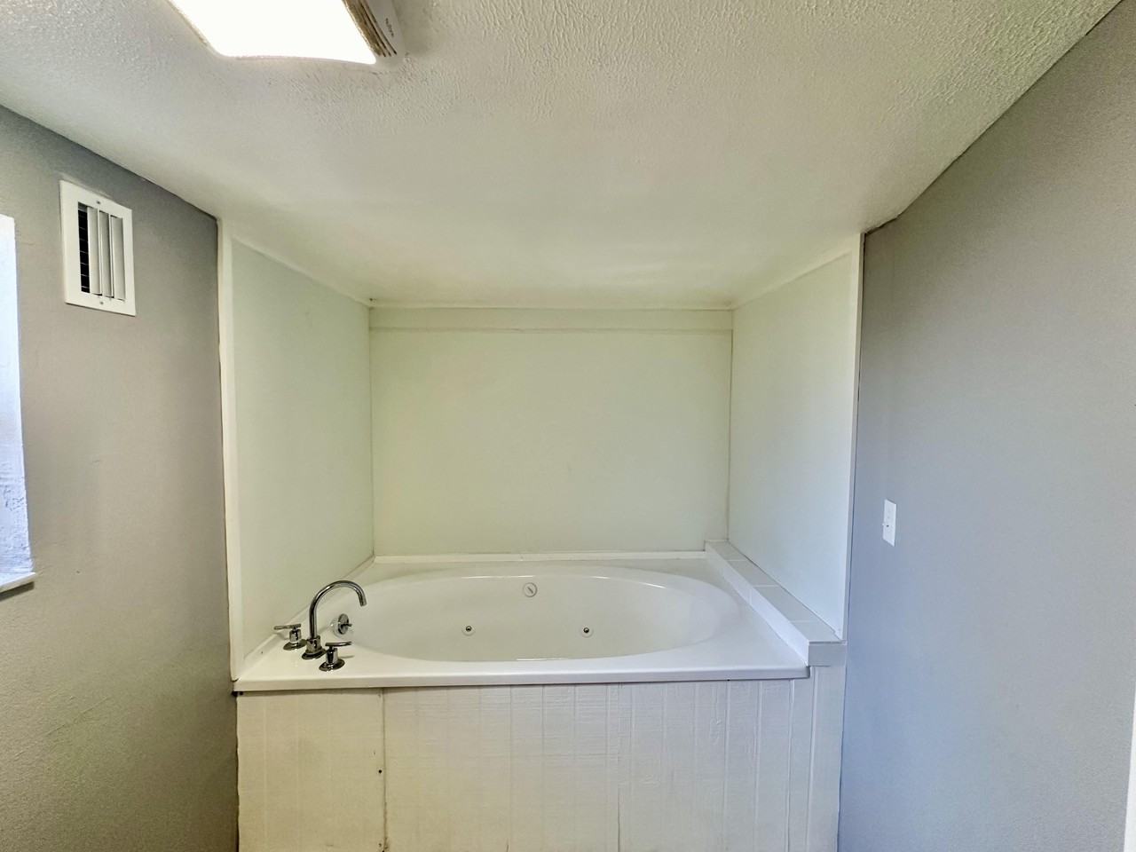 50th Ave N - Photo 5 of 10