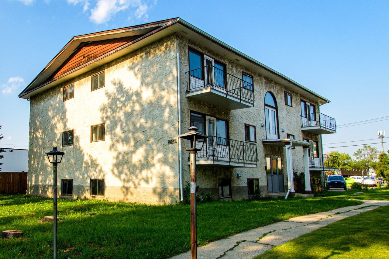 Macewan Place Apartments 10645 113 St Nw, Edmonton, AB T5H 3H7 Zumper