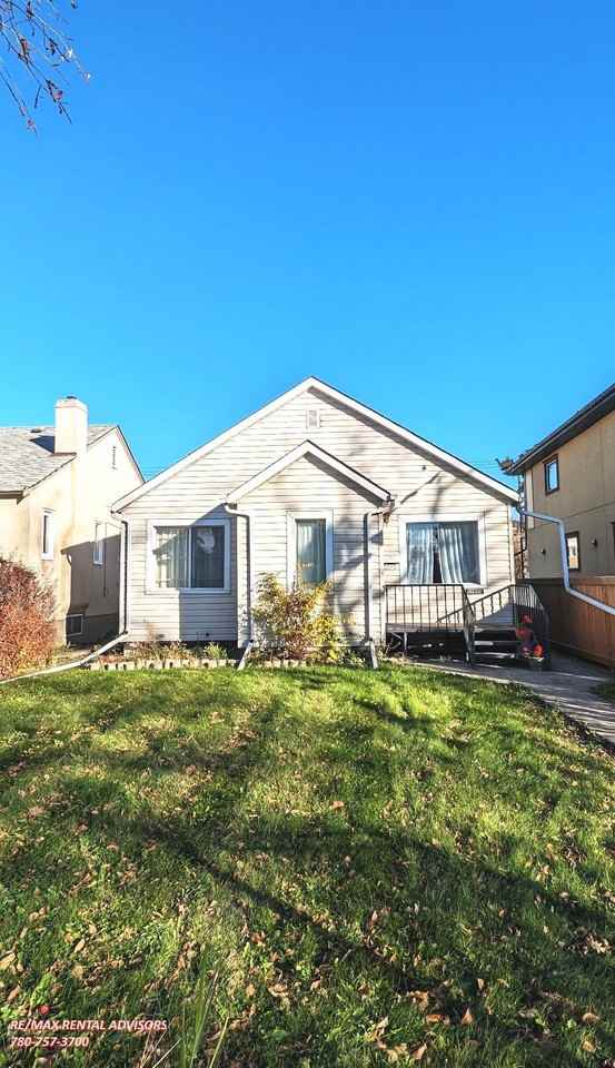 11409 101 St Nw, Edmonton, AB T5G 2A9 2 Bedroom House for 1,350/month