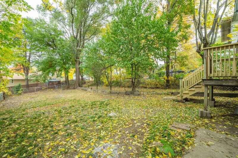 1106 14th St - Photo 3 of 16