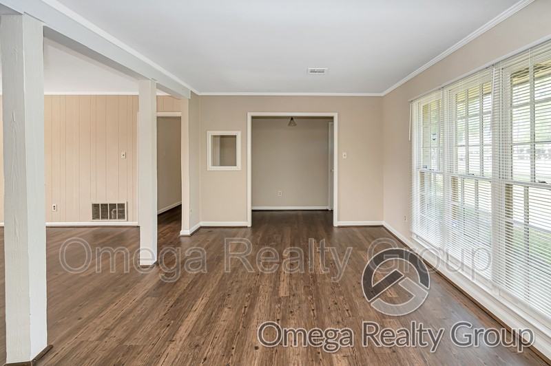 3540 Carriage Pl - Photo 7 of 43