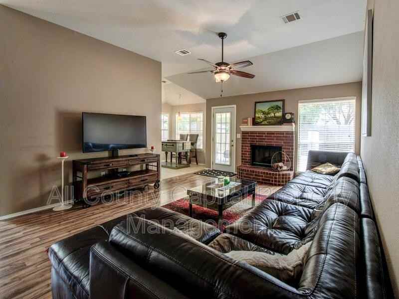 509 Dusty Leather Ct #509 - Photo 5 of 33