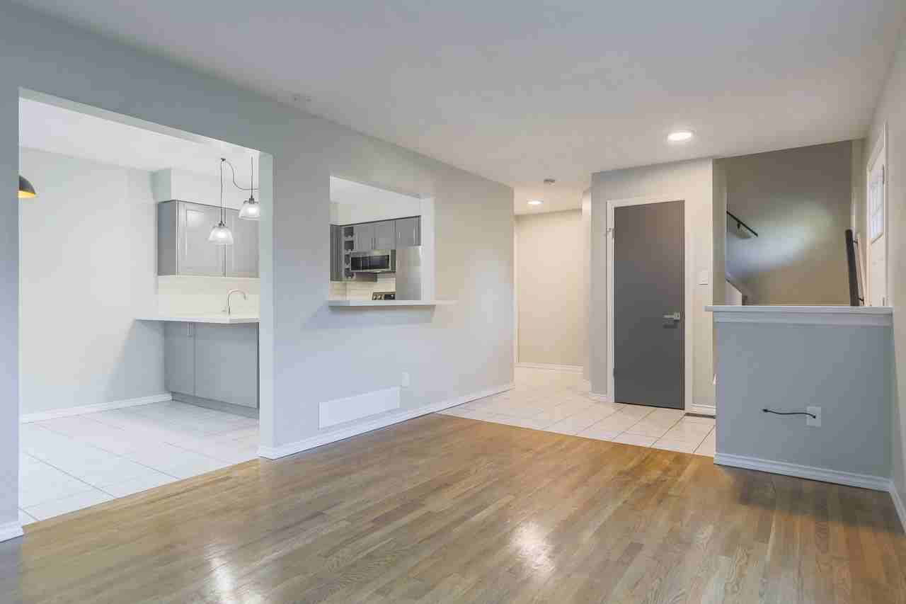 26 Griffiths Drive - Photo 3 of 15
