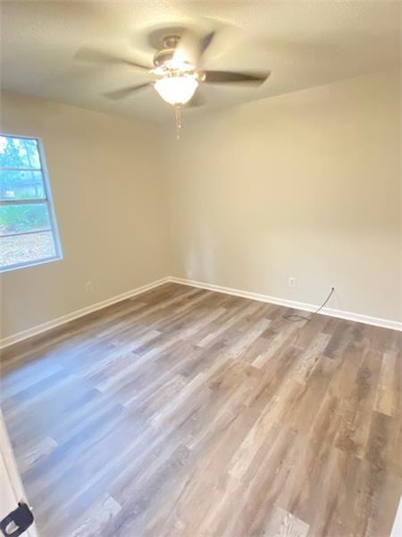 635 Maxwell St - Photo 7 of 9