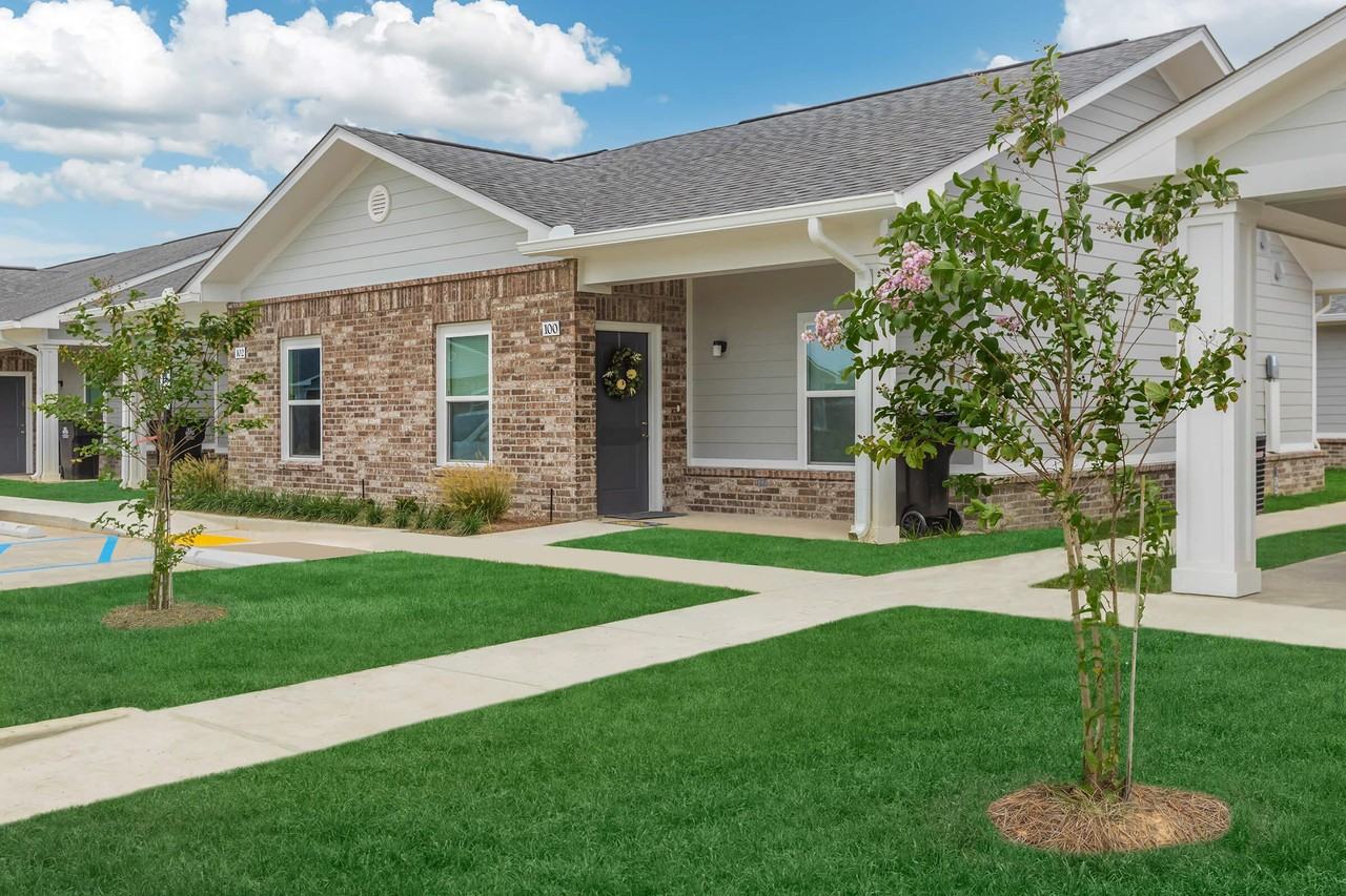 Peaks of Sterlington Apartments 195 Parrots Beak Rd, Sterlington, LA