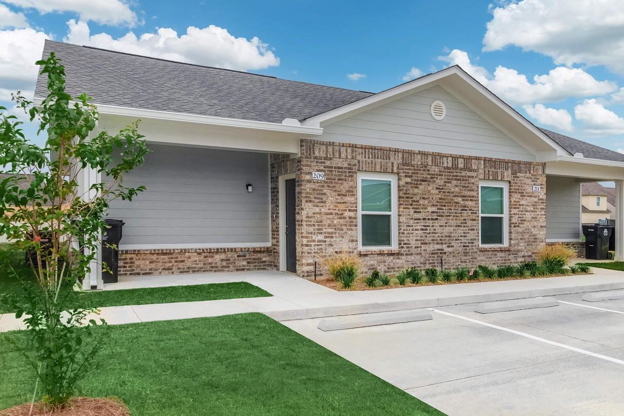 Peaks of Sterlington Apartments 195 Parrots Beak Rd, Sterlington, LA