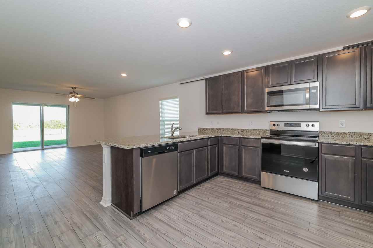 429 Kensington View Dr - Photo 7 of 19