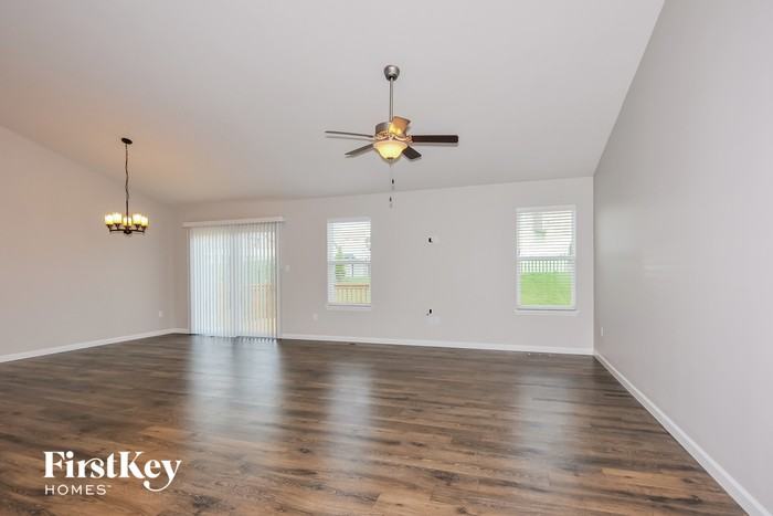 241 Turning Mill Dr - Photo 3 of 15