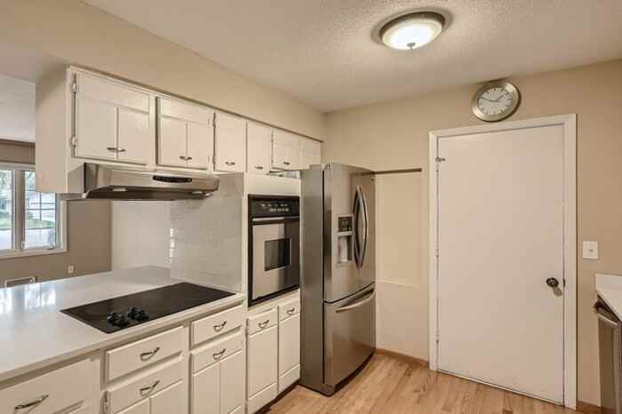 5692 Upper 136th Street Ct W - Photo 3 of 12