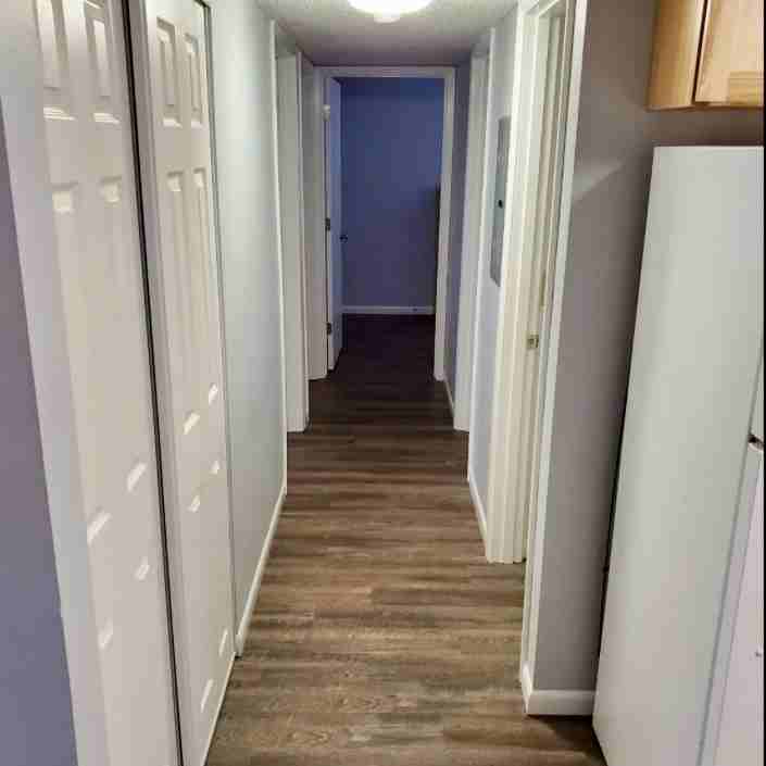 1010 1010 West Springfield AvenueBailey Apartments - Photo 5 of 11