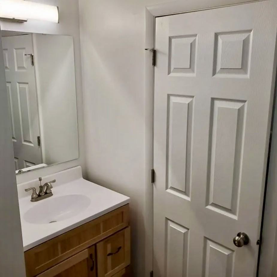 1010 1010 West Springfield AvenueBailey Apartments - Photo 6 of 11
