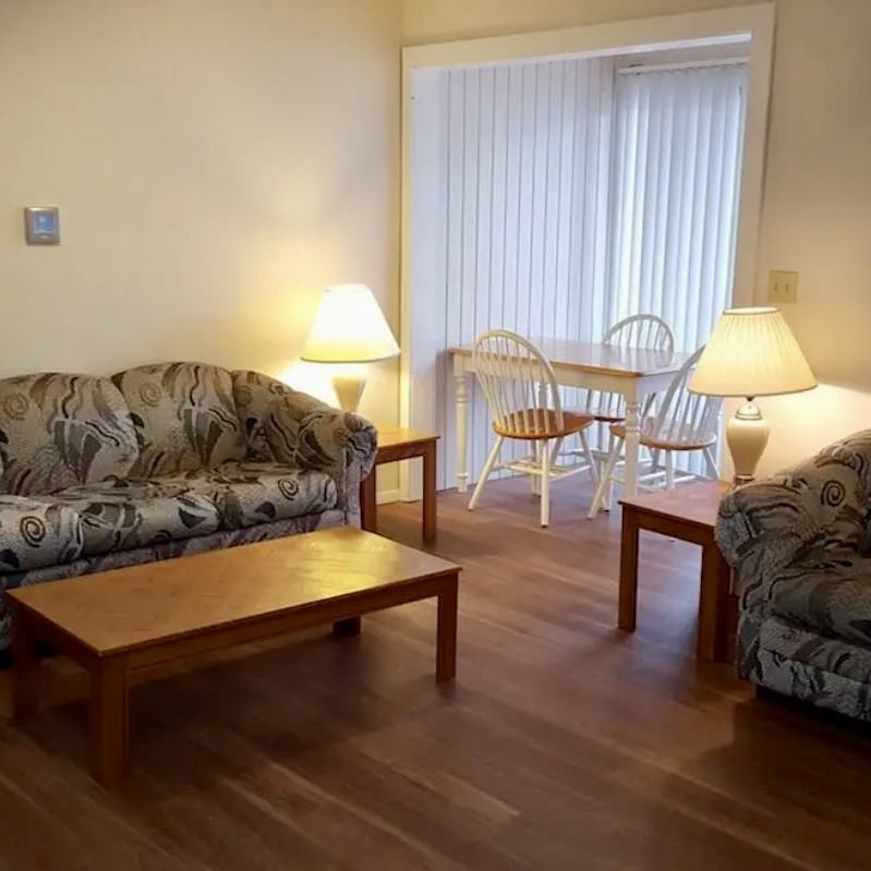 111 111 S Lincoln Ave-Bailey Apartments - Photo 4 of 7