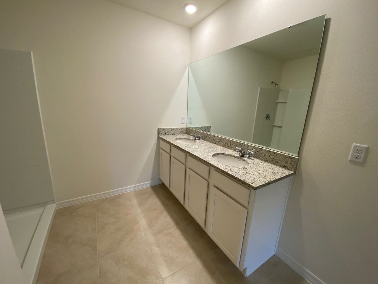 956 Brooklet Dr #1 - Photo 6 of 9