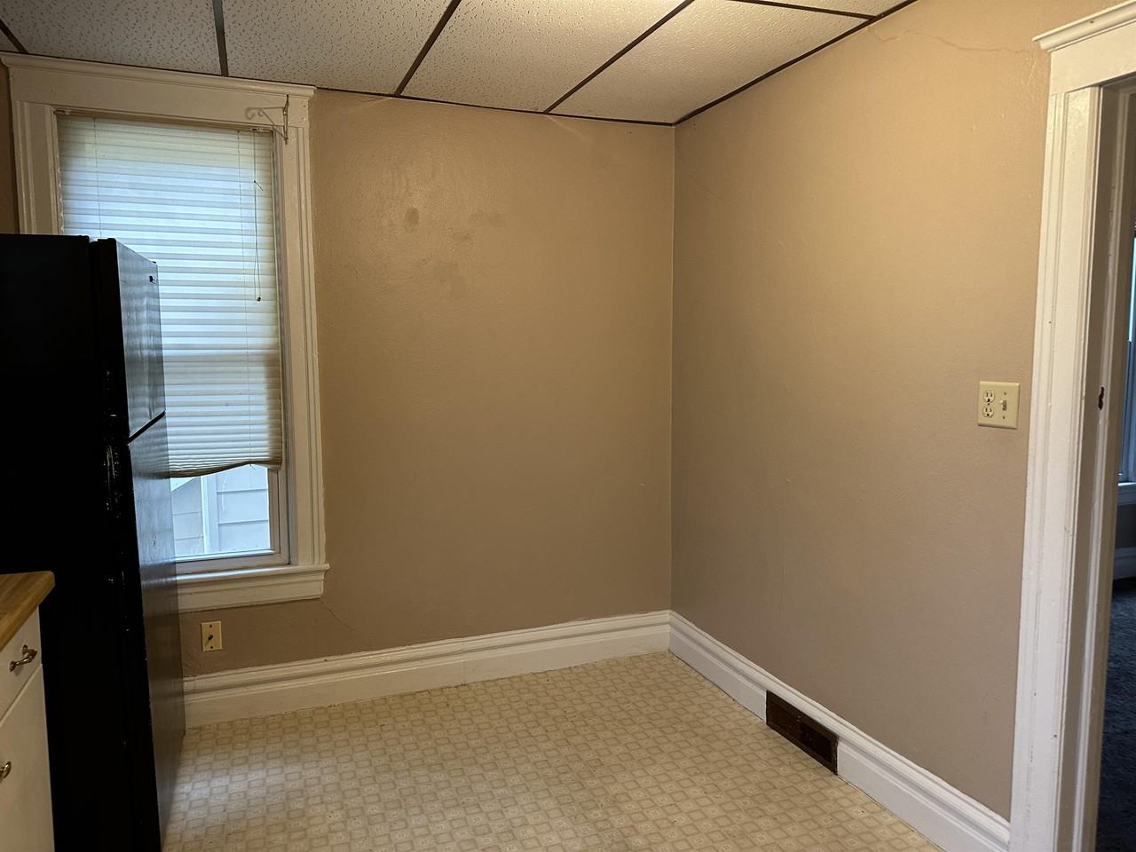 1336-1338 South Oak Avenue - 1336 1/2 #1336-1-2 - Photo 3 of 13