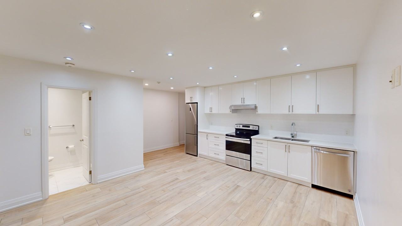 COLLEGE ST & OSSINGTON AVE Apartments 45 Dewson St, Toronto, ON M6H