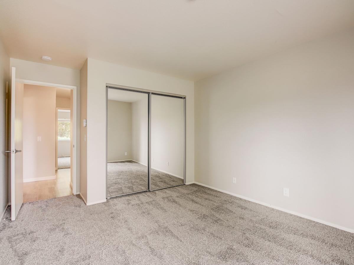 20 North Avenue - Photo 4 of 9