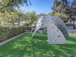 featured image of 20 North Avenue