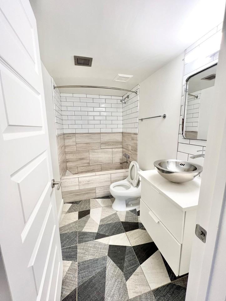 8310 W McDonald Dr - Photo 5 of 7