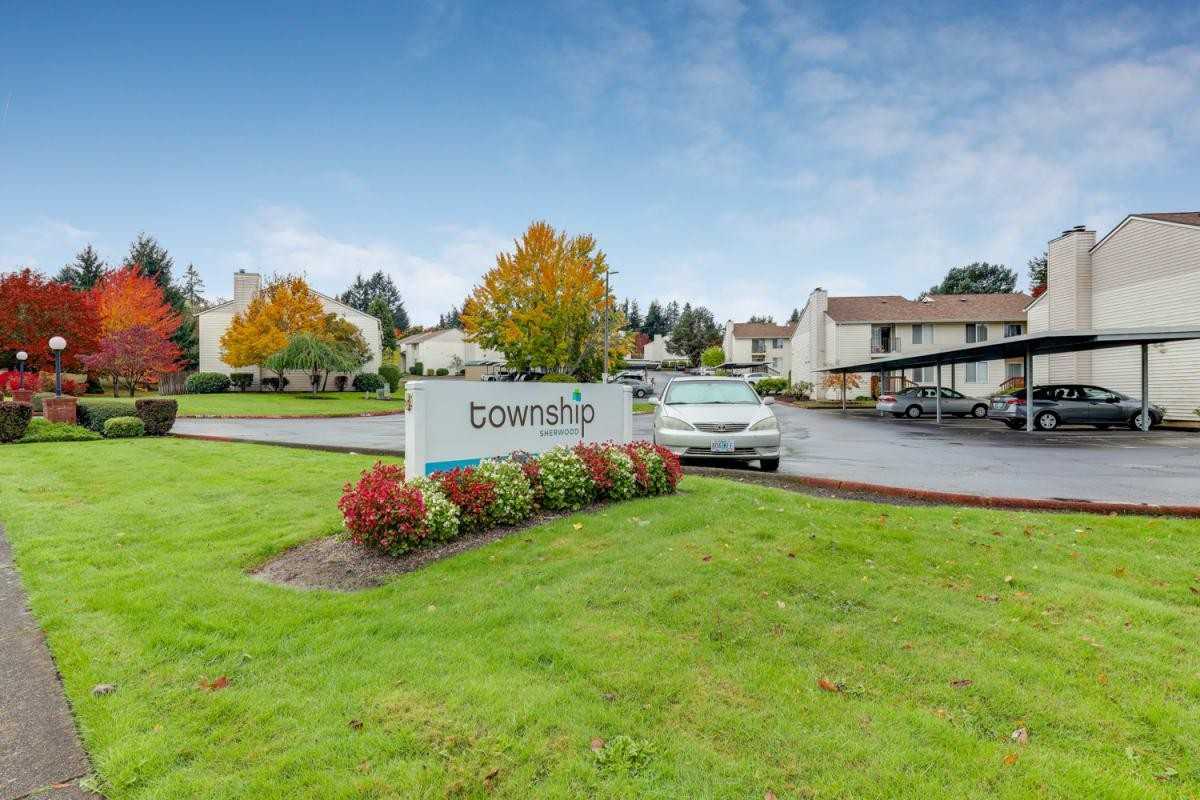 22210 Sw Murdock Rd - Photo 7 of 29