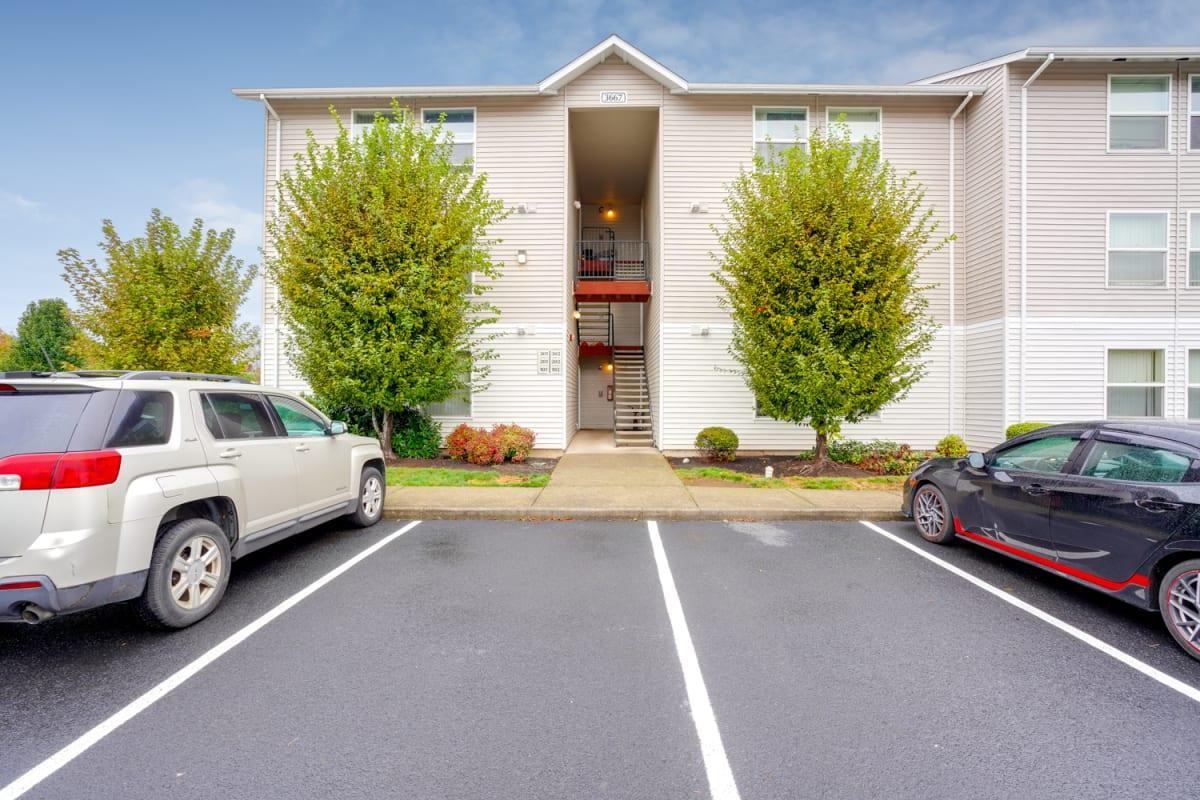 3661 River Rd N - Photo 7 of 31