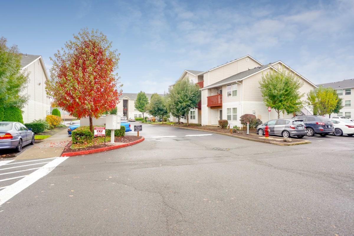 3661 River Rd N - Photo 5 of 31