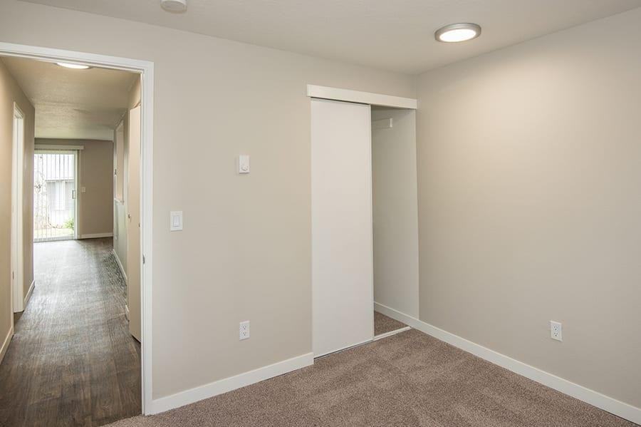 17310 Se Naegeli Dr - Photo 4 of 29