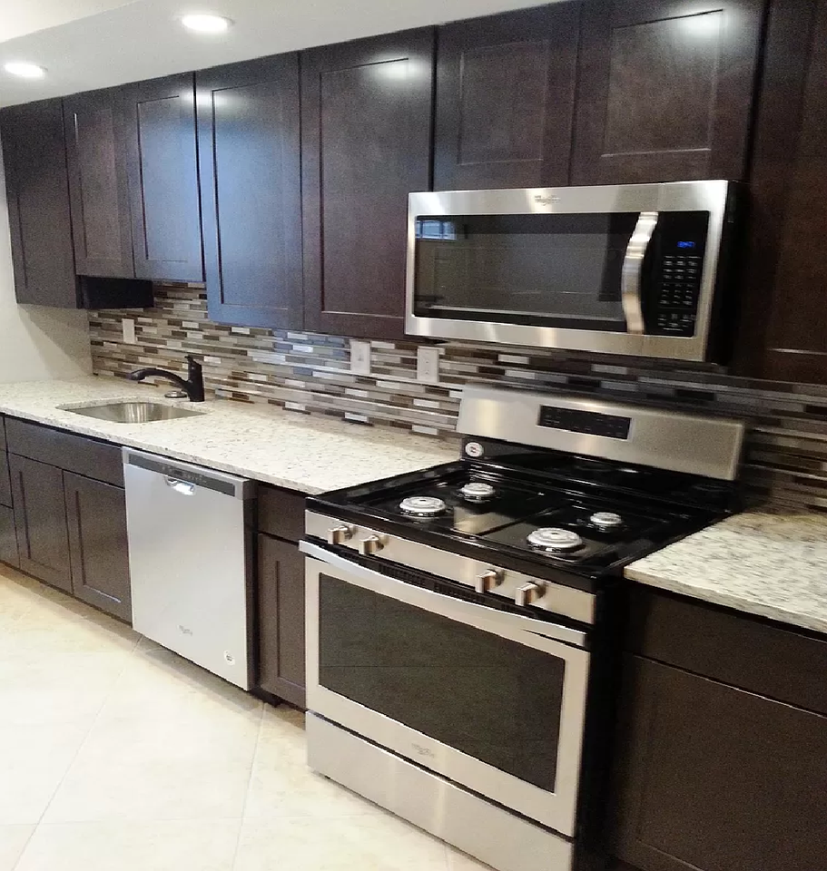 1415 E Clement St - Photo 2 of 7