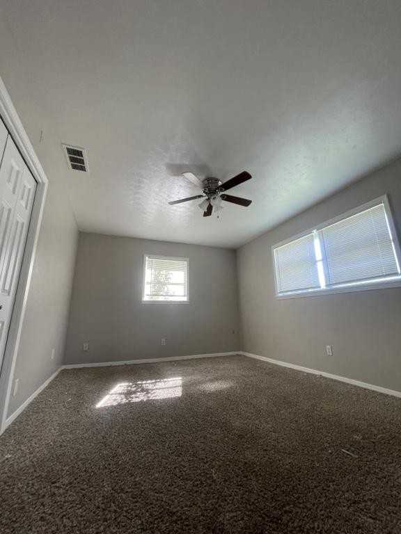 1302 Cedar Dr - Photo 3 of 8