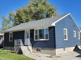 609 1/2 5th Ave - Photo 1 of 1