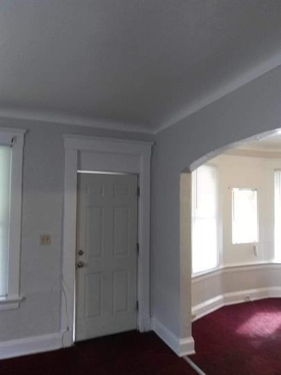 112 Islington St - Photo 2 of 13