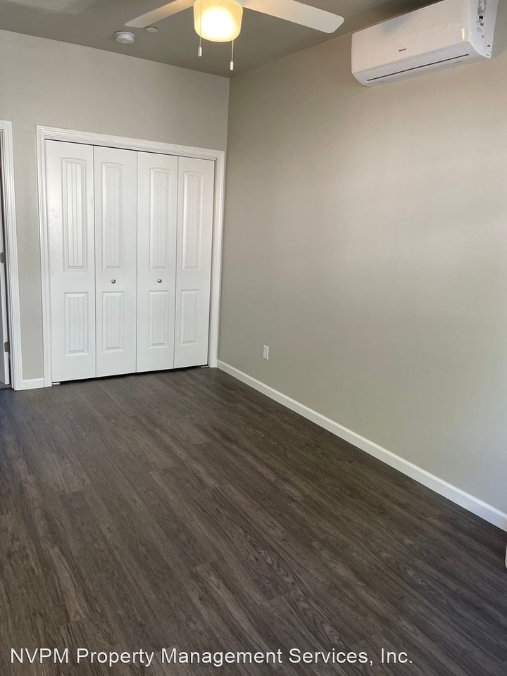 485 E. 6th Street - Photo 3 of 19