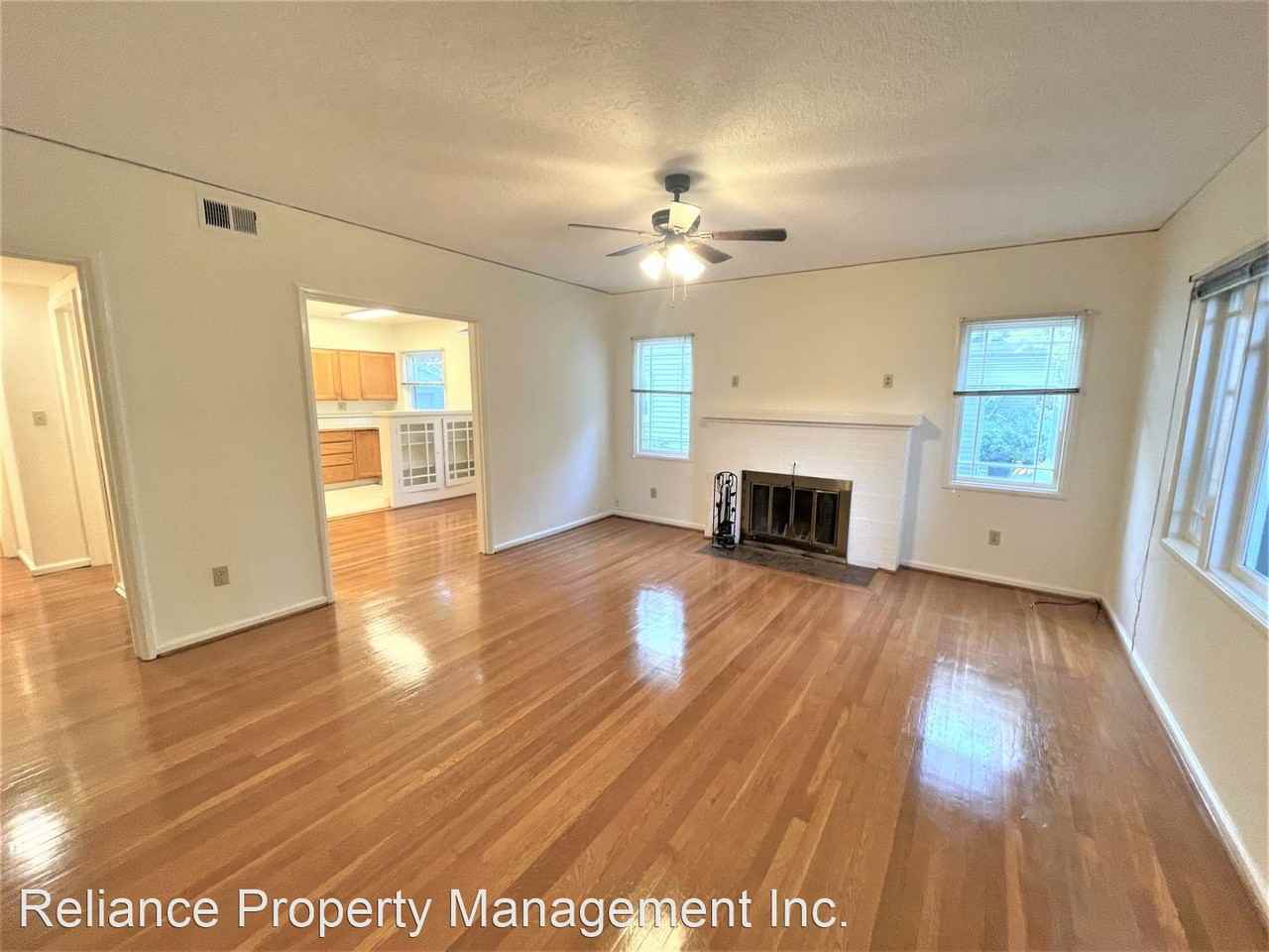 2303 NE 12th Ave. - Photo 2 of 13