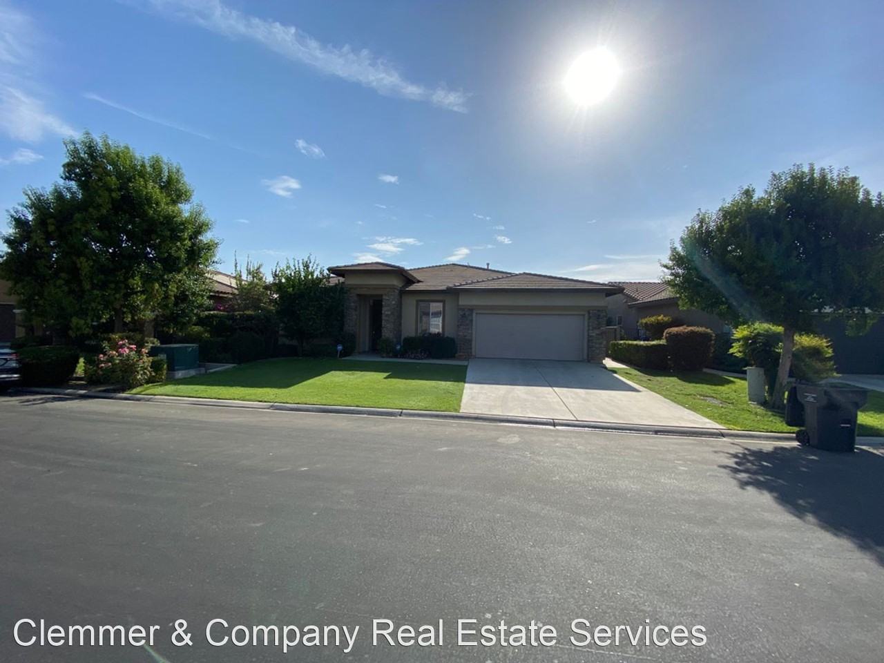 5312 Pelican Hill Dr - Photo 2 of 23