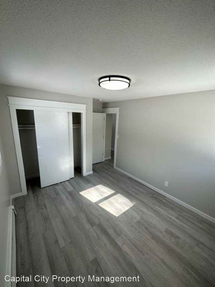 104 2nd Street NW - Photo 2 of 10