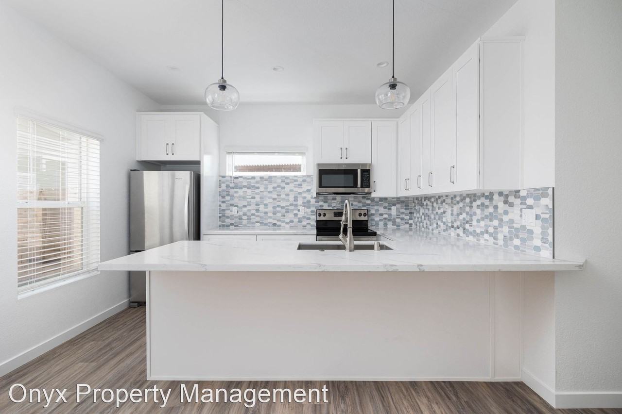 3027 Arbodar Rd - Photo 3 of 16