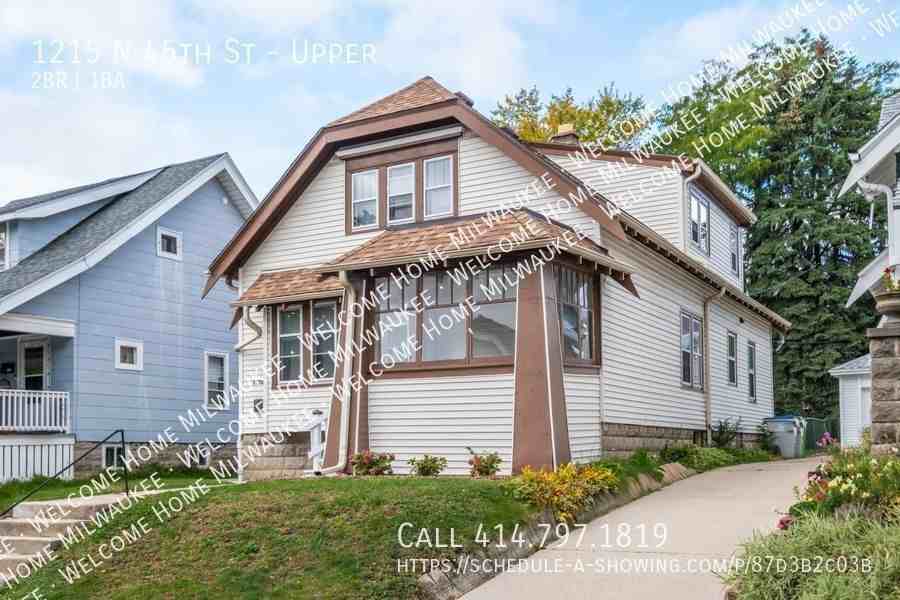 1215 N 45th St - Photo 3 of 16