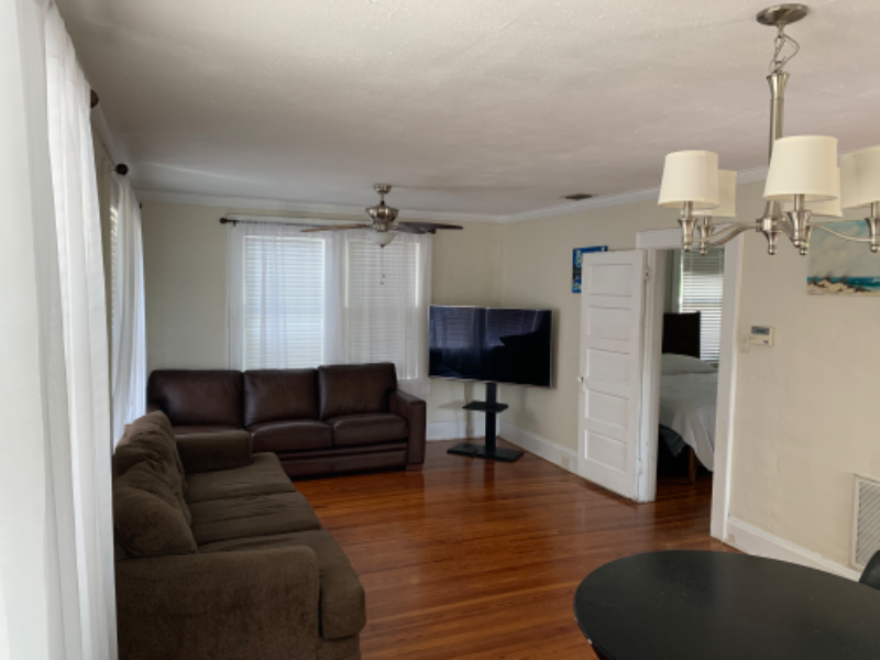 5305 N Central Ave - Photo 2 of 7