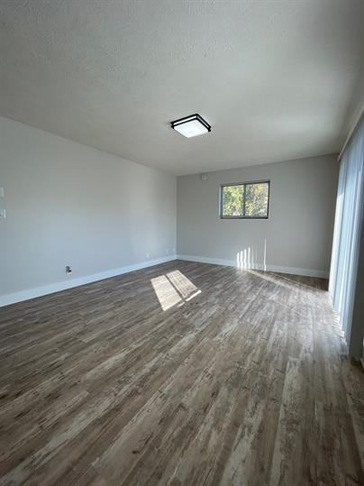 2325 S - Photo 3 of 7