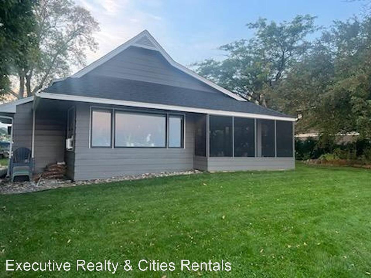 17021 Sunset Ave - Photo 2 of 22