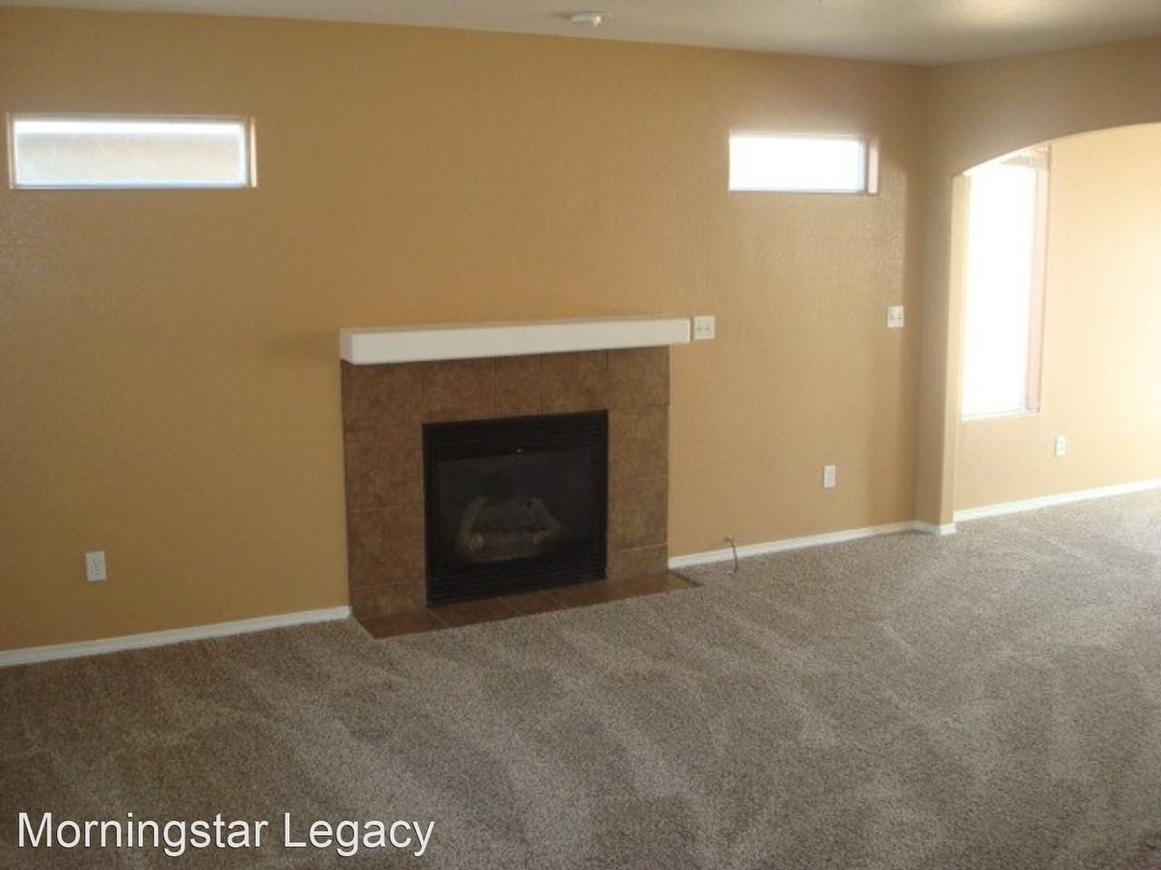 2877 Meriwether St - Photo 2 of 24