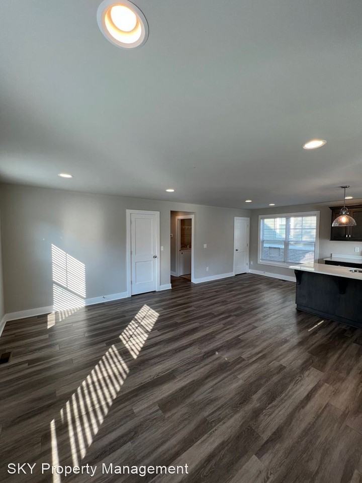 Topper Heights - Photo 3 of 25