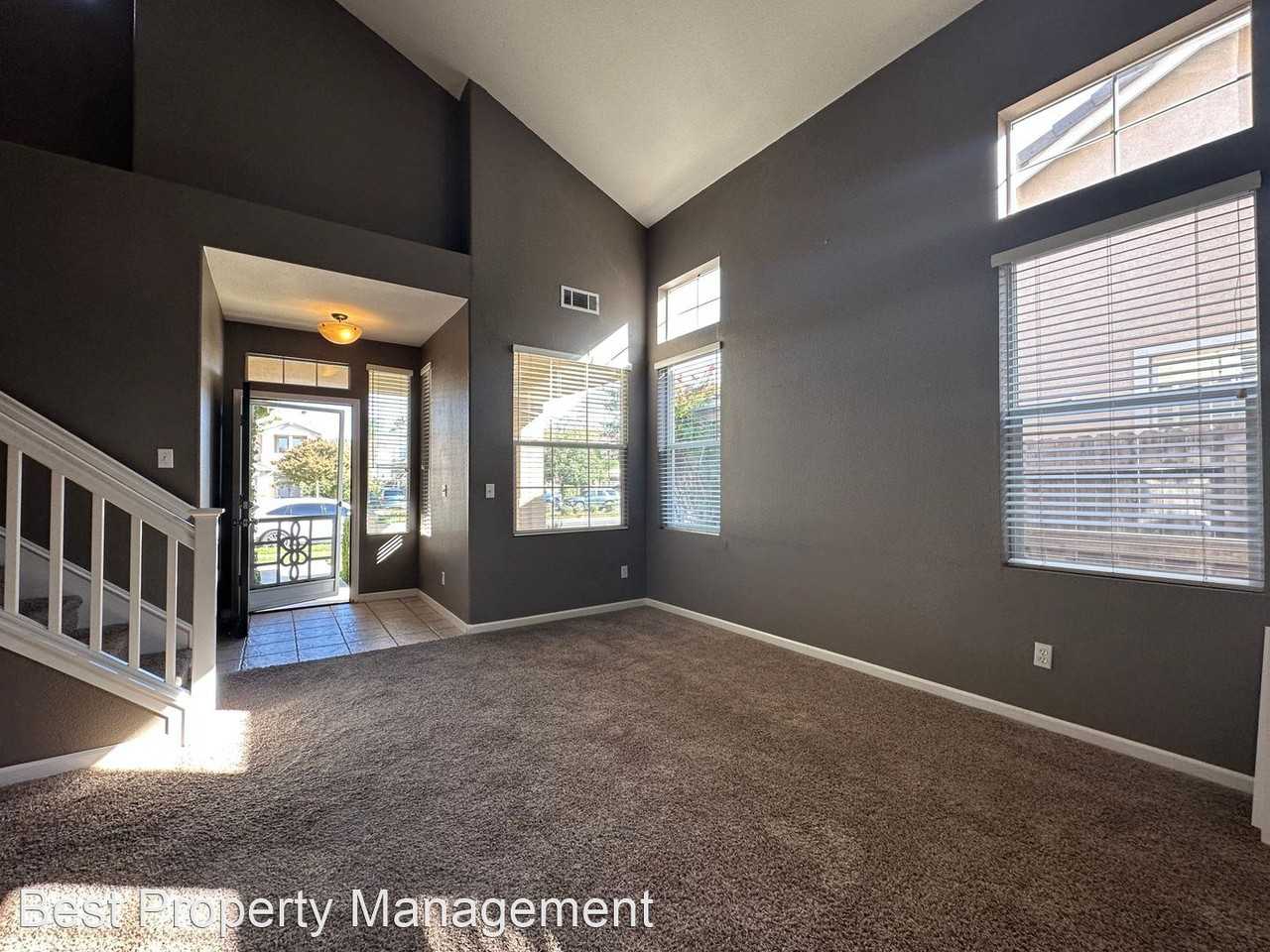 1259 Elberta Pkwy - Photo 3 of 22