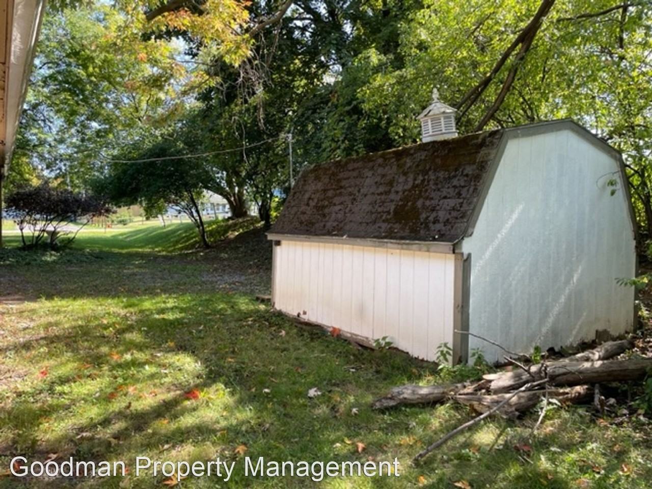 95 Castle Rd - Photo 3 of 15