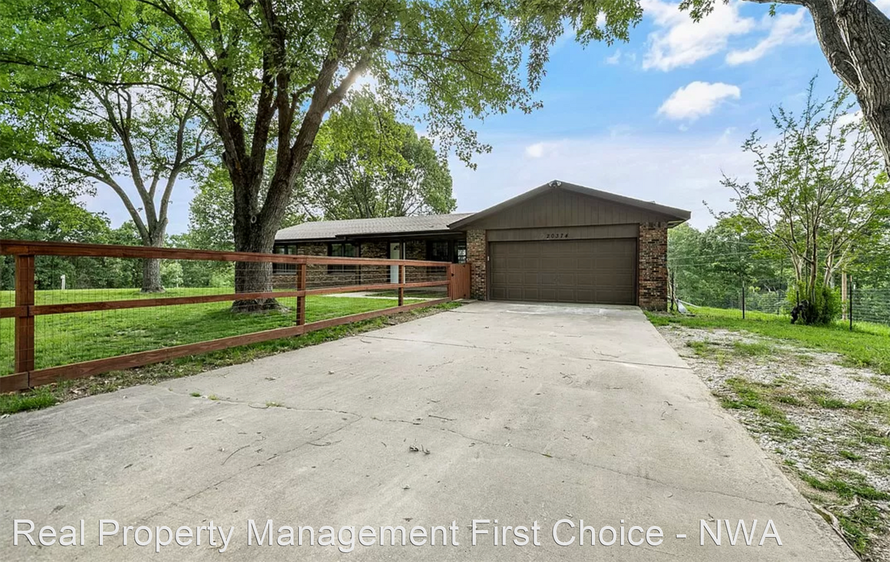 20374 Rocky Branch Rd - Photo 2 of 22