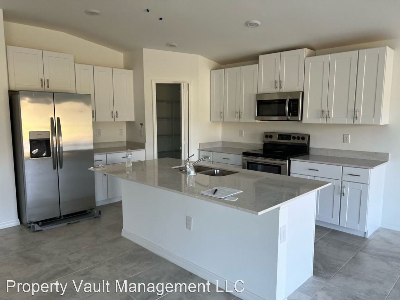 4049 Villa Doria Ct - Photo 3 of 20