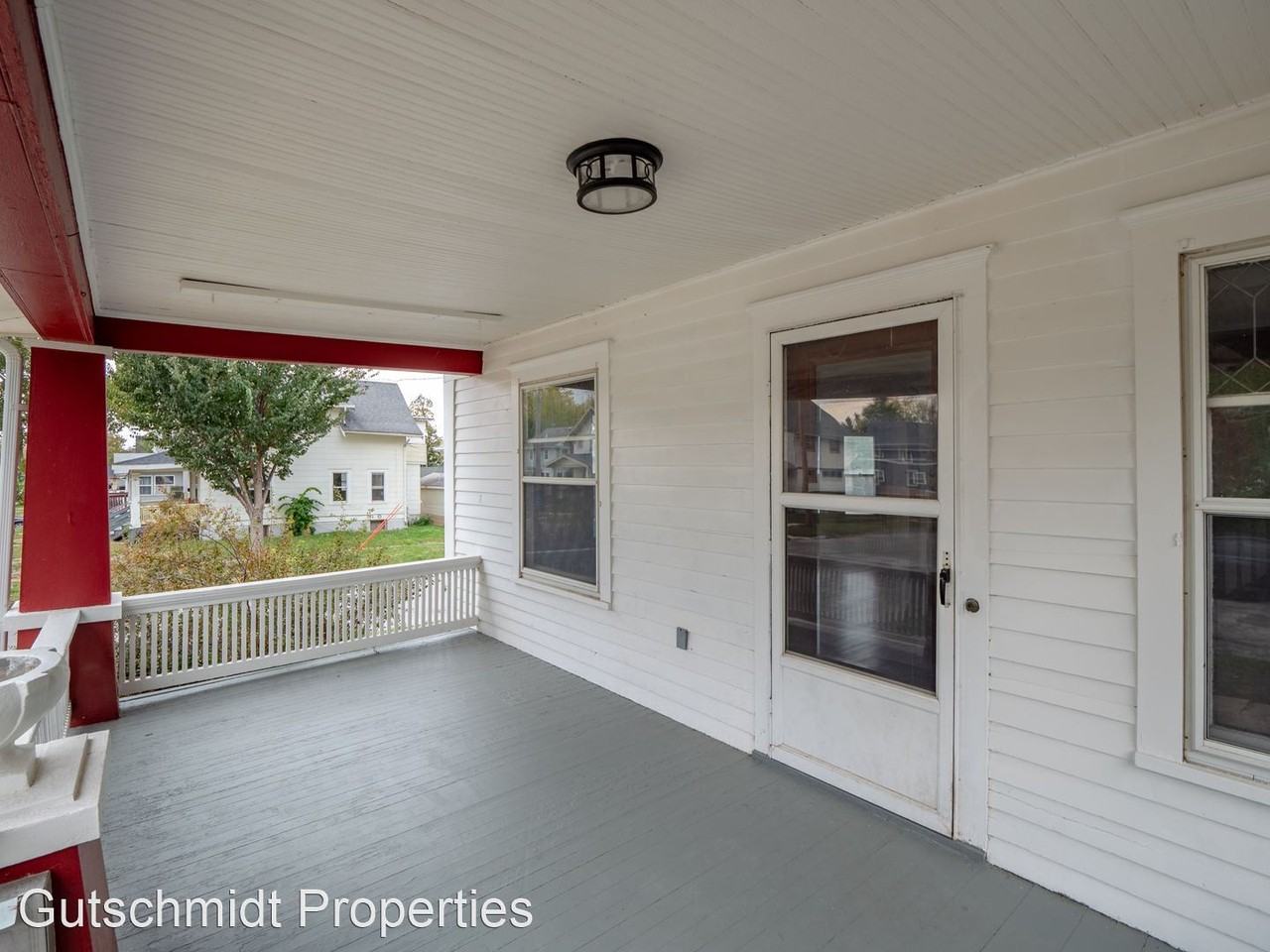 1800 6th Ave Se - Photo 3 of 43