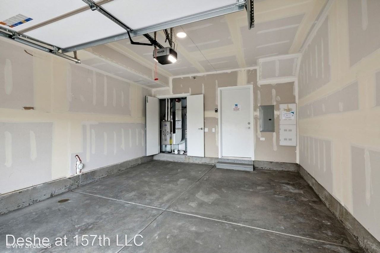 15647-15655 Lamon Ave / 4822-4840 157th Street - Photo 3 of 18